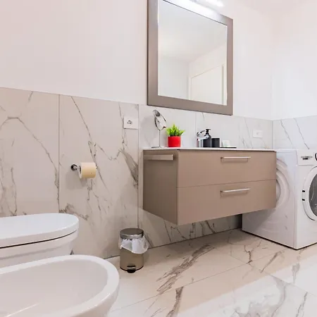 Dei Venti South By Curtiaffitti Pianello Del Lario