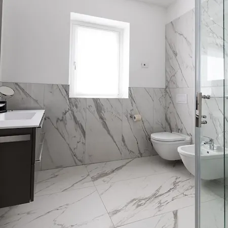 Villa Dei Venti South By Curtiaffitti Pianello Del Lario