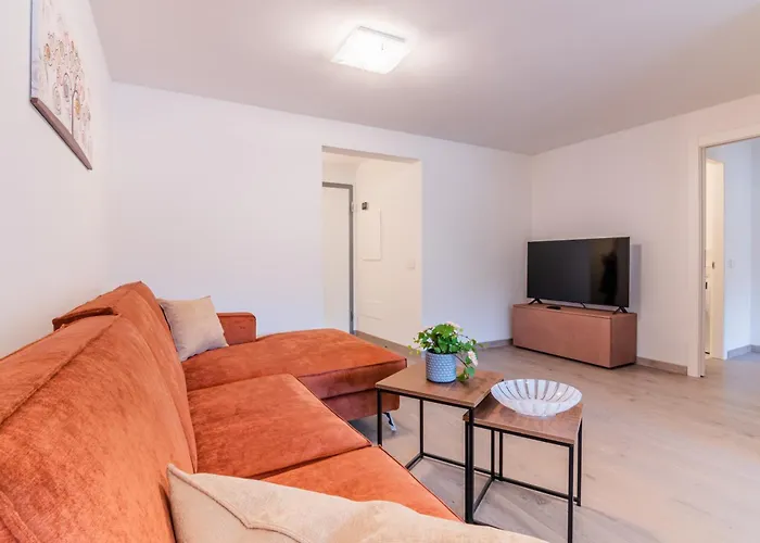 Вилла Dei Venti South By Curtiaffitti