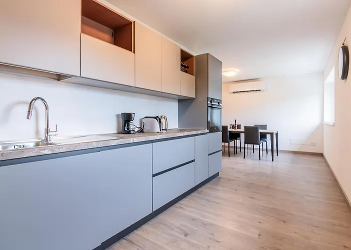 Вилла Dei Venti South By Curtiaffitti *