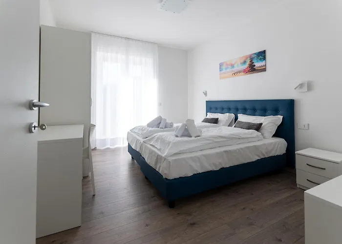 Dei Venti South By Curtiaffitti Pianello Del Lario