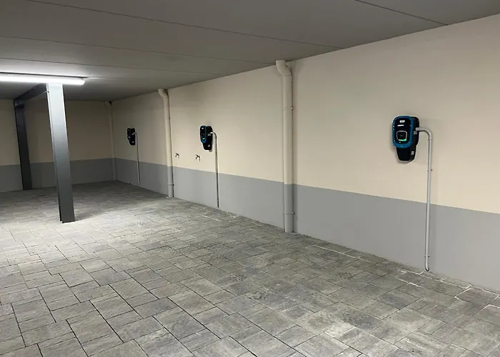 Вилла Dei Venti South By Curtiaffitti