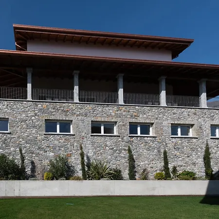 Dei Venti South By Curtiaffitti Pianello Del Lario